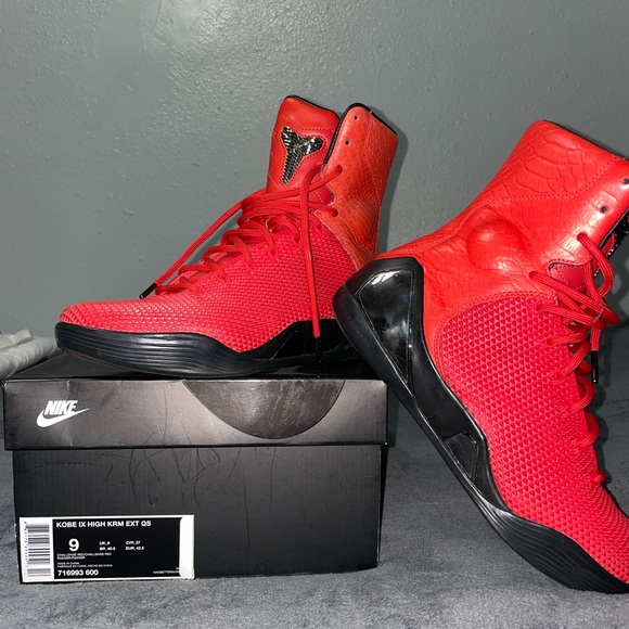 KOBE 9 HIGH KRM EXT 'RED MAMBA - Picture 2 of 5